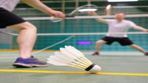 Jakie są zasady gry w badmintona?